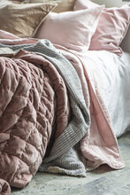 Load image into Gallery viewer, Quilted Throw | Oatmeal
