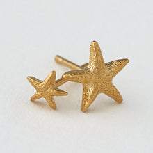 Load image into Gallery viewer, Starfish Earrings | Asymmetric
